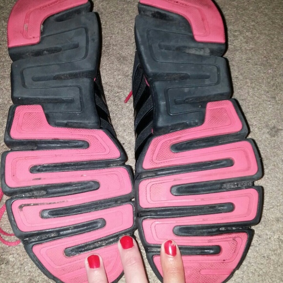 SALE ❤ HOT pink and black lightweight Adidas - Picture 2 of 3