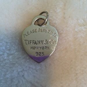 TIFF.& co ChARm 🎀