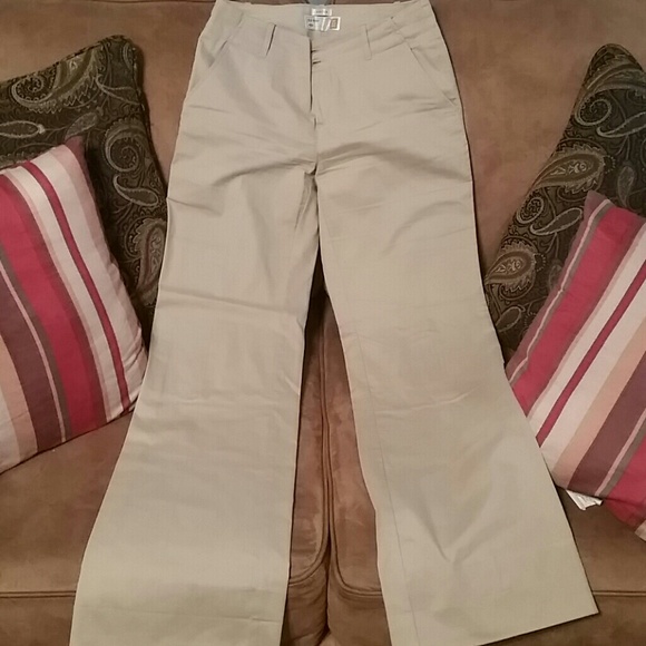 KHAKI PANTS FROM OLD NAVY