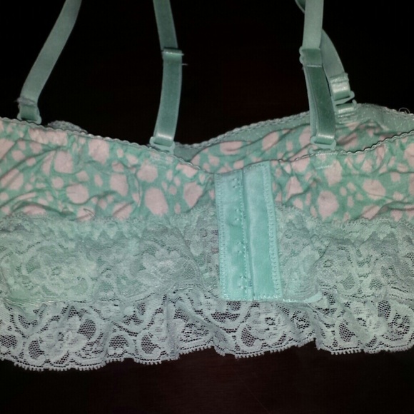 Lingerie top - Picture 2 of 3