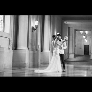 Beautifully Unique Enzoani Wedding Dress