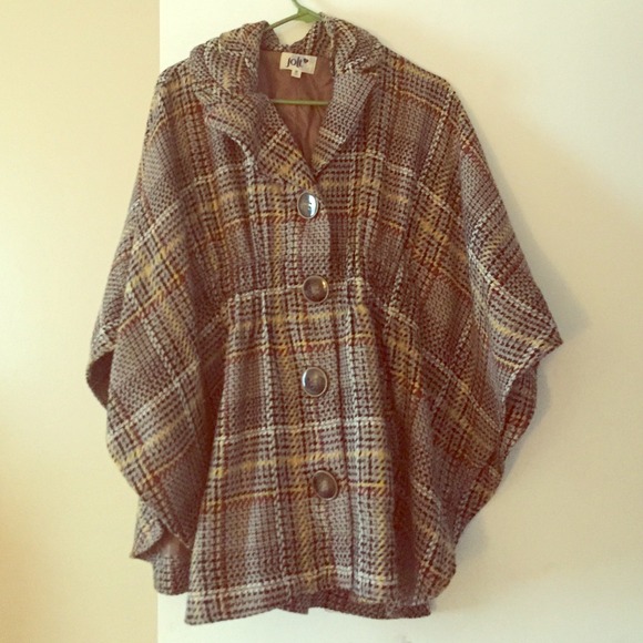 Jolt pancho style fashion coat.