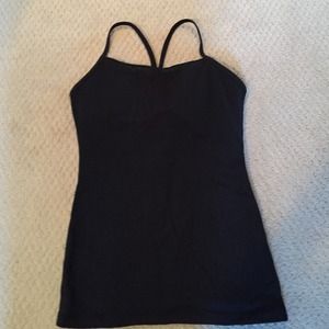 NWOT power y tank top size 4 black