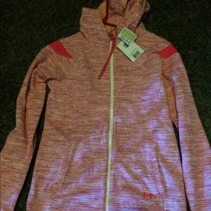 NWT under armour sweatshirt hot pink