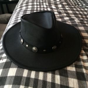 Authentic Minnetonka Leather Hat-RESERVED ✨