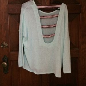 Mint shirt with striped open back Aztec print