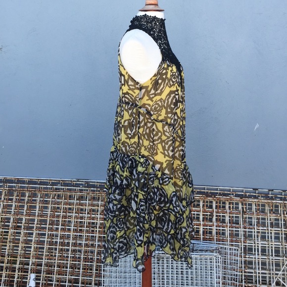 T5 Spring/summer dress - Picture 2 of 4