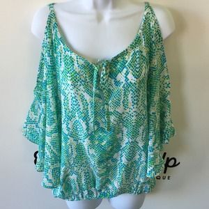 Bebe top size S