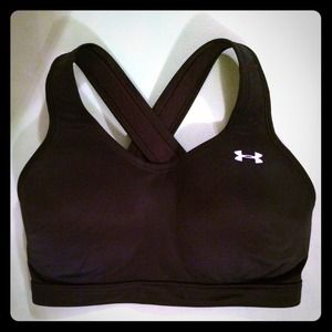 Under Armour Black Sports Bra 💥BUNDLE OF 2💥