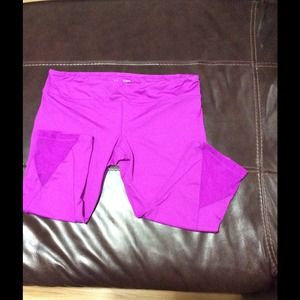 Under Armour heat gear workout pants