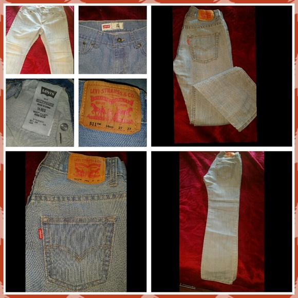 🆕Levi's light blue jeans 🆒