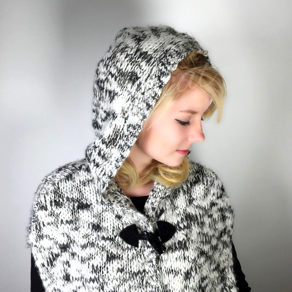 Alice + Olivia Sweaters - Alice + Olivia Hooded Long Sweater Vest