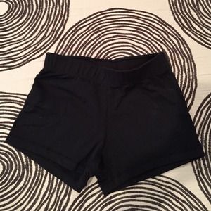 Lulu lemon boogie short size 4 new black