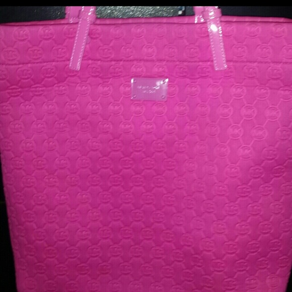 Micheal Kors Handbag