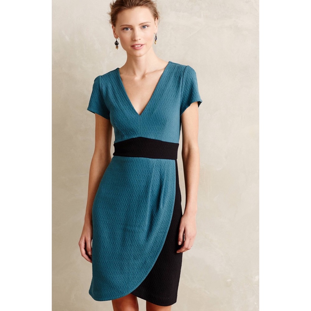 {Anthropologie} Splitshade Tulip Hem Dress