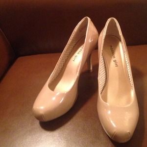 Madden girl Nude heels