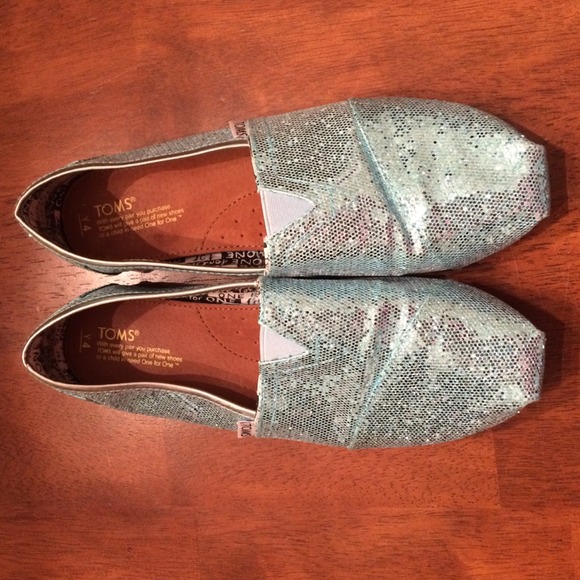 Turquoise Glittery Toms - Picture 2 of 4