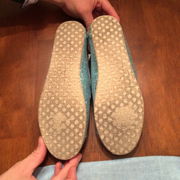 Turquoise Glittery Toms - Picture 3 of 4