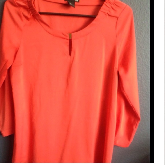 Coral maternity top