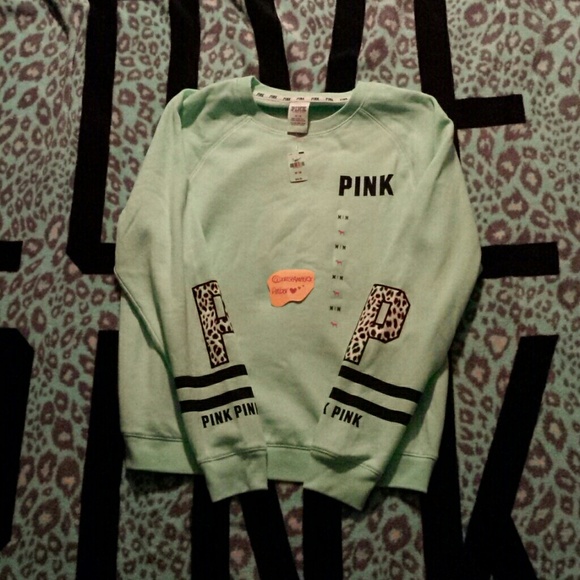 Victoria's secret PINK crew