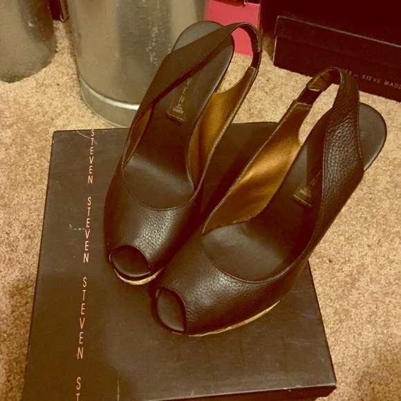Steve Madden Leather Wedges