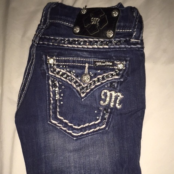 MISS ME'S! WILLING TO BUNDLE