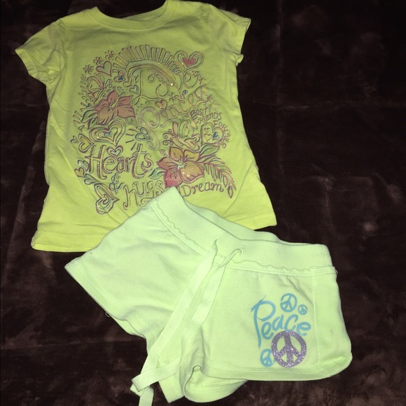 Girls justice outfit size 6