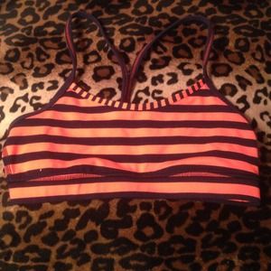 Bundle Lululemon bra tops size 6 EUC