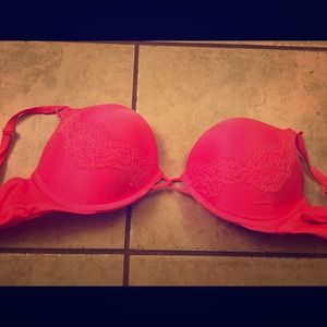 VS Bombshell push up bra