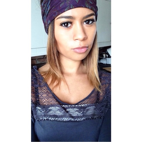 ✨MEET YOUR SELLER✨ - Picture 4 of 4