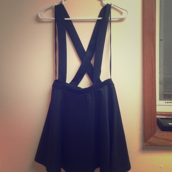 Skater overall skirt