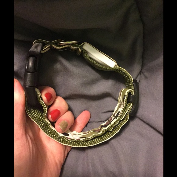Medium dog collar