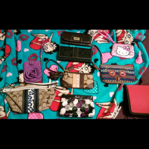 Coach,Hello kitty,Mossimo