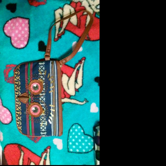 Mossimo Wristlet