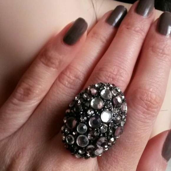 Ring - Picture 4 of 4