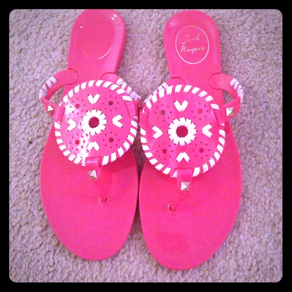 Hot pink & white rubber jack Rogers size 6 sandals