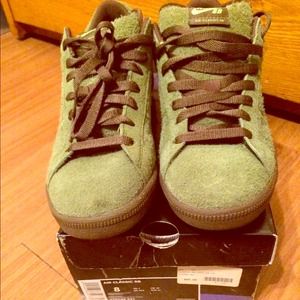 Nike Air Classic SB's Muppet Green 💯💚 *on sale*