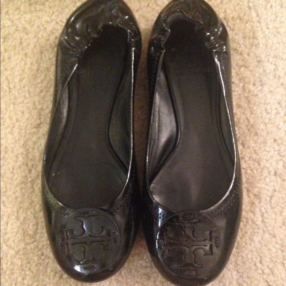 Size 7 black patent leather black Tory Burch flats