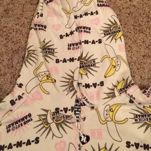 S&&t is bananas-- hood details