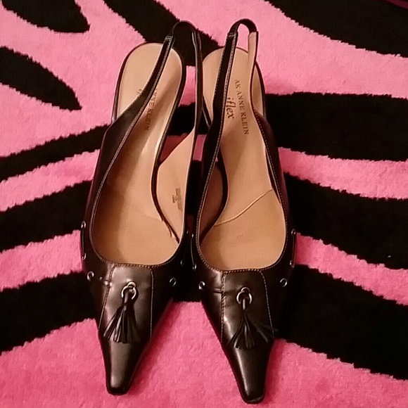 Black heels