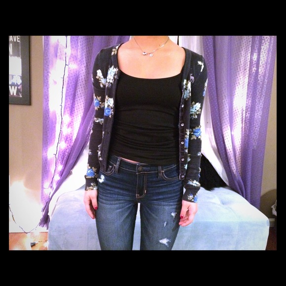 Abercrombie Floral Sweater