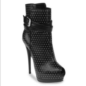 4.9" Button Dots Spiked Peep Toe Ankle Boots