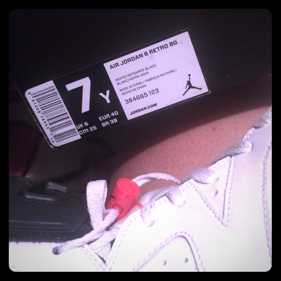 ❌❌❌❌ SOLD.   selling this retros 6s