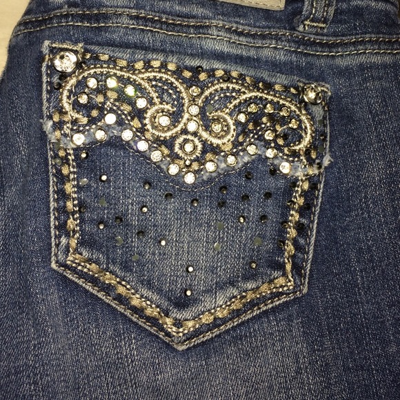Bling capris - Picture 2 of 3