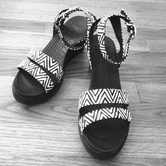 FUNKY Crocs Wedges!
