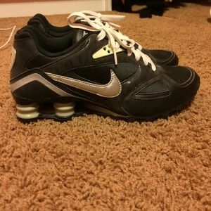 Nike shox