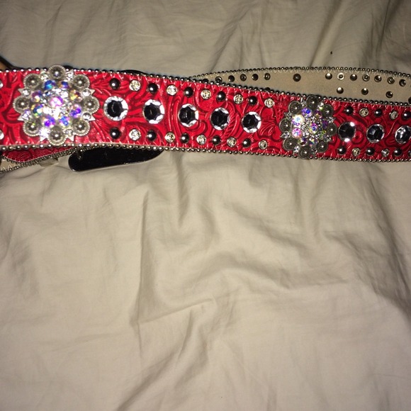 Western belt, so cute! - Picture 2 of 2