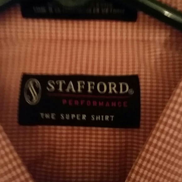 Stafford performance dress shirt - Picture 2 of 2