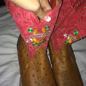 Brand new tony lama boots!!! Huge steal!!