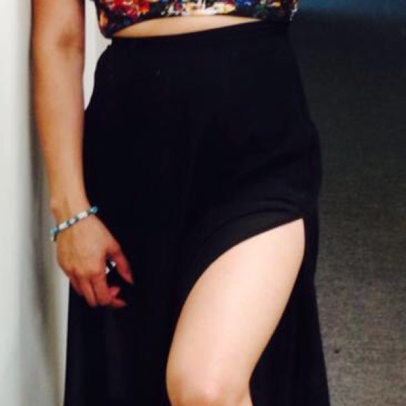 Bundle Citru Black Skirts!! And Top - Picture 2 of 2